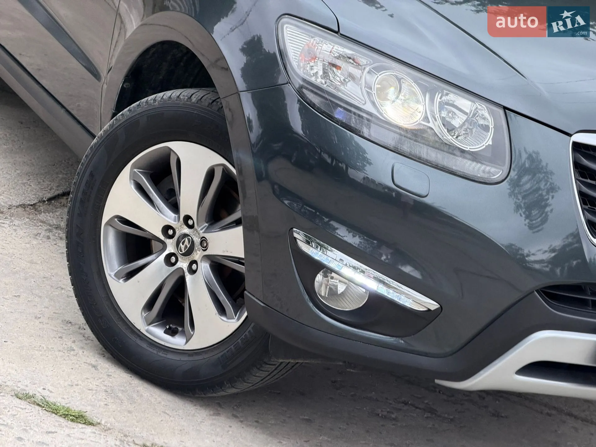 2011 Hyundai Santa Fe - мініатюра 8