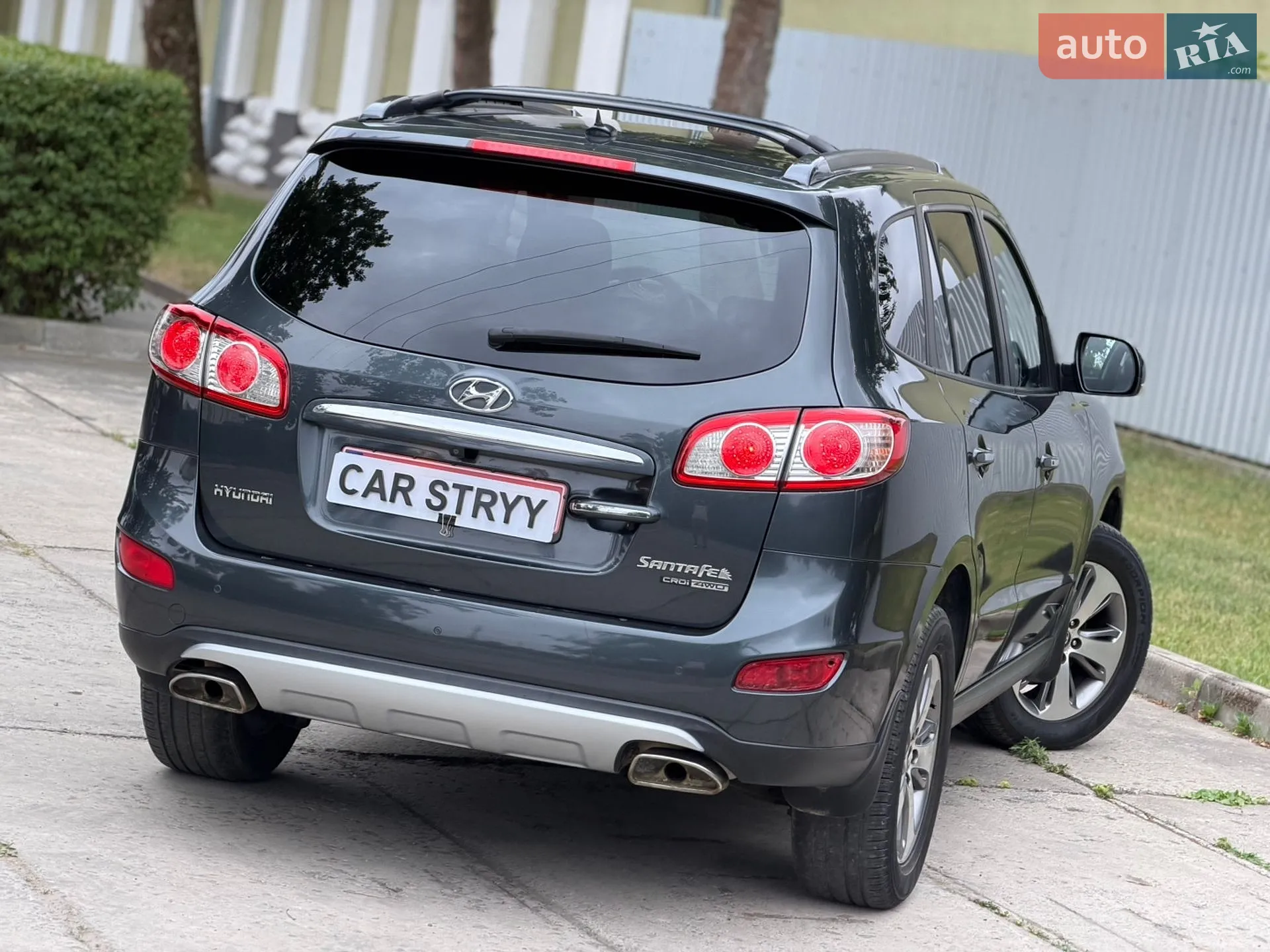 2011 Hyundai Santa Fe - мініатюра 22