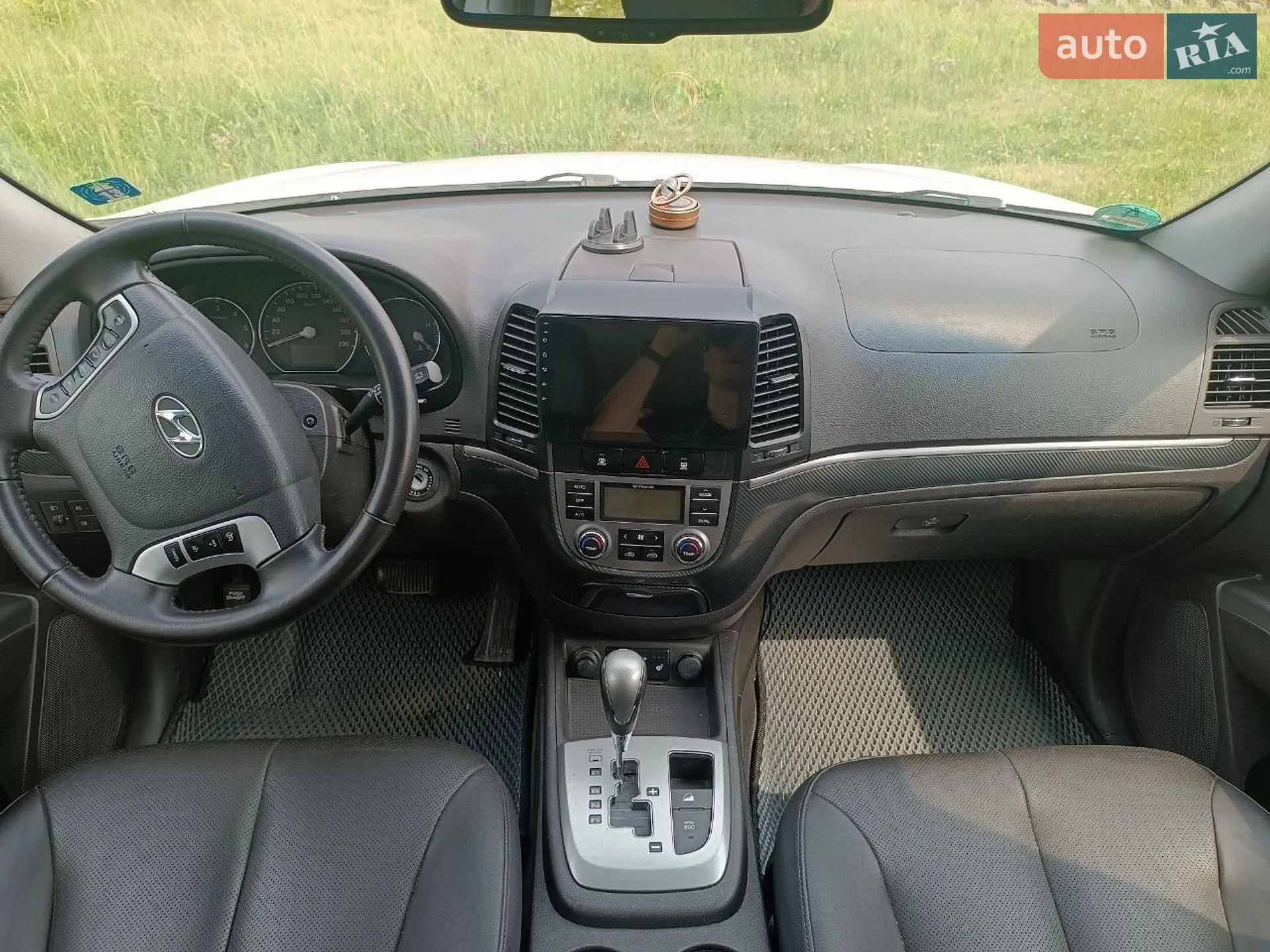 2011 Hyundai Santa Fe - мініатюра 14