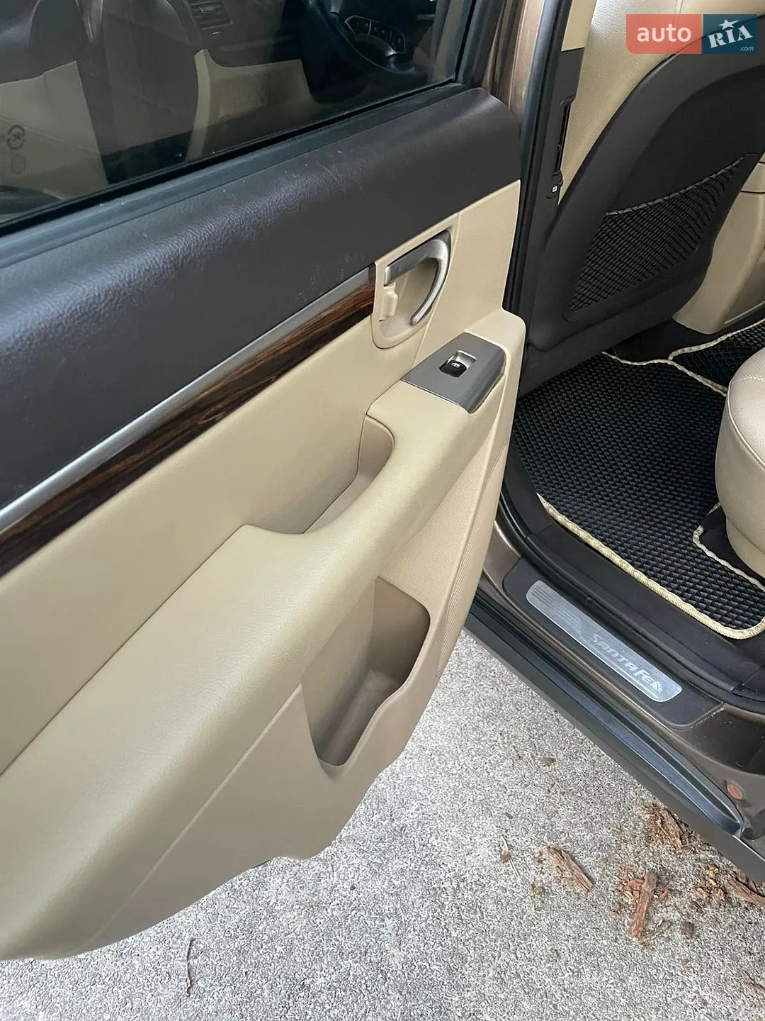 2012 Hyundai Santa Fe - мініатюра 16