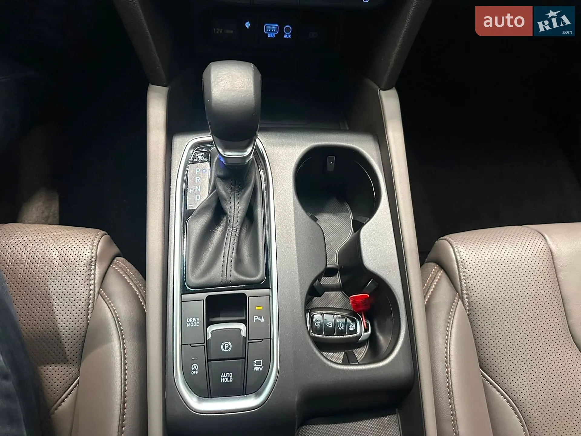 2018 Hyundai Santa Fe - мініатюра 26