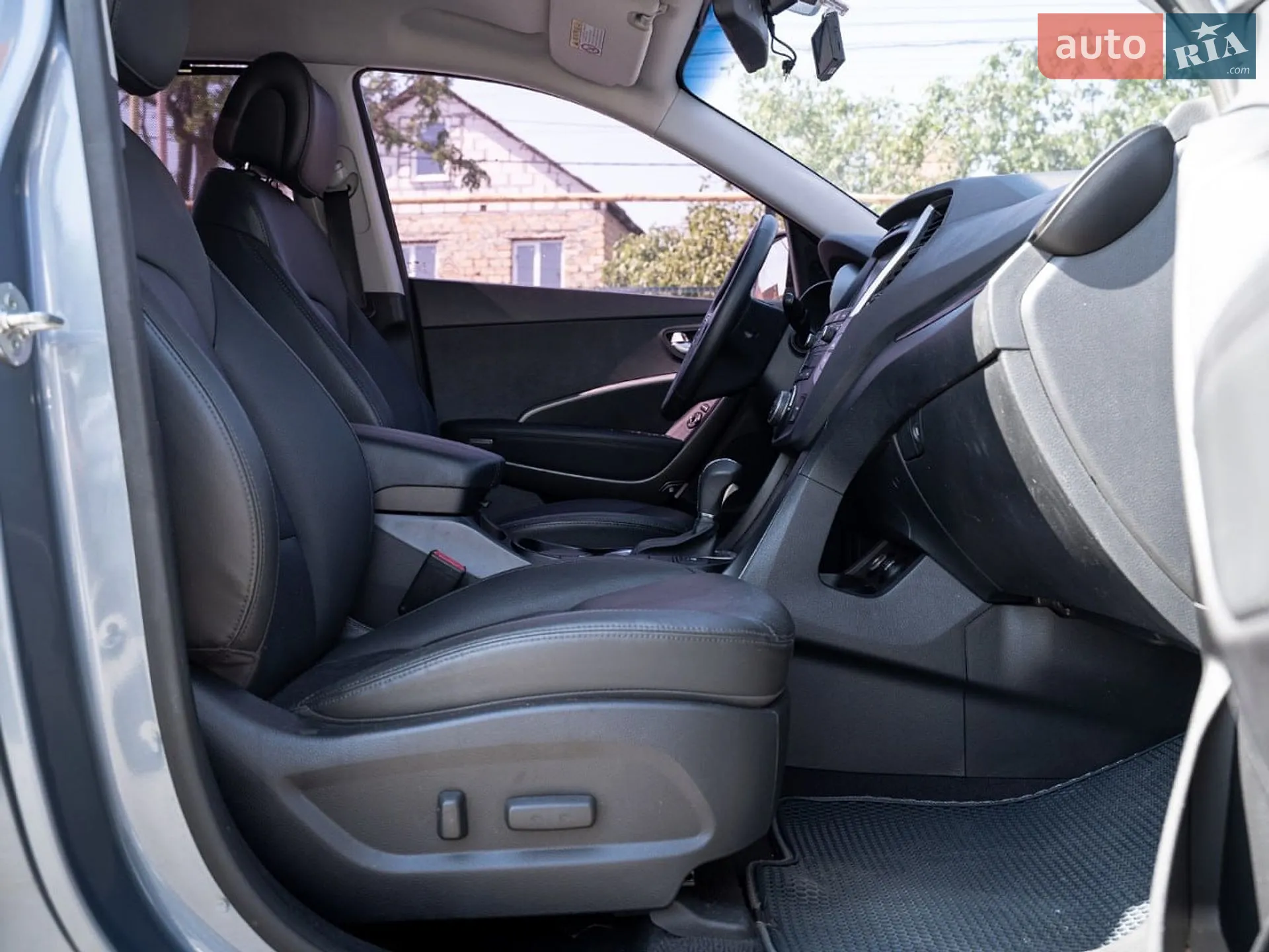 2015 Hyundai Santa Fe - мініатюра 37