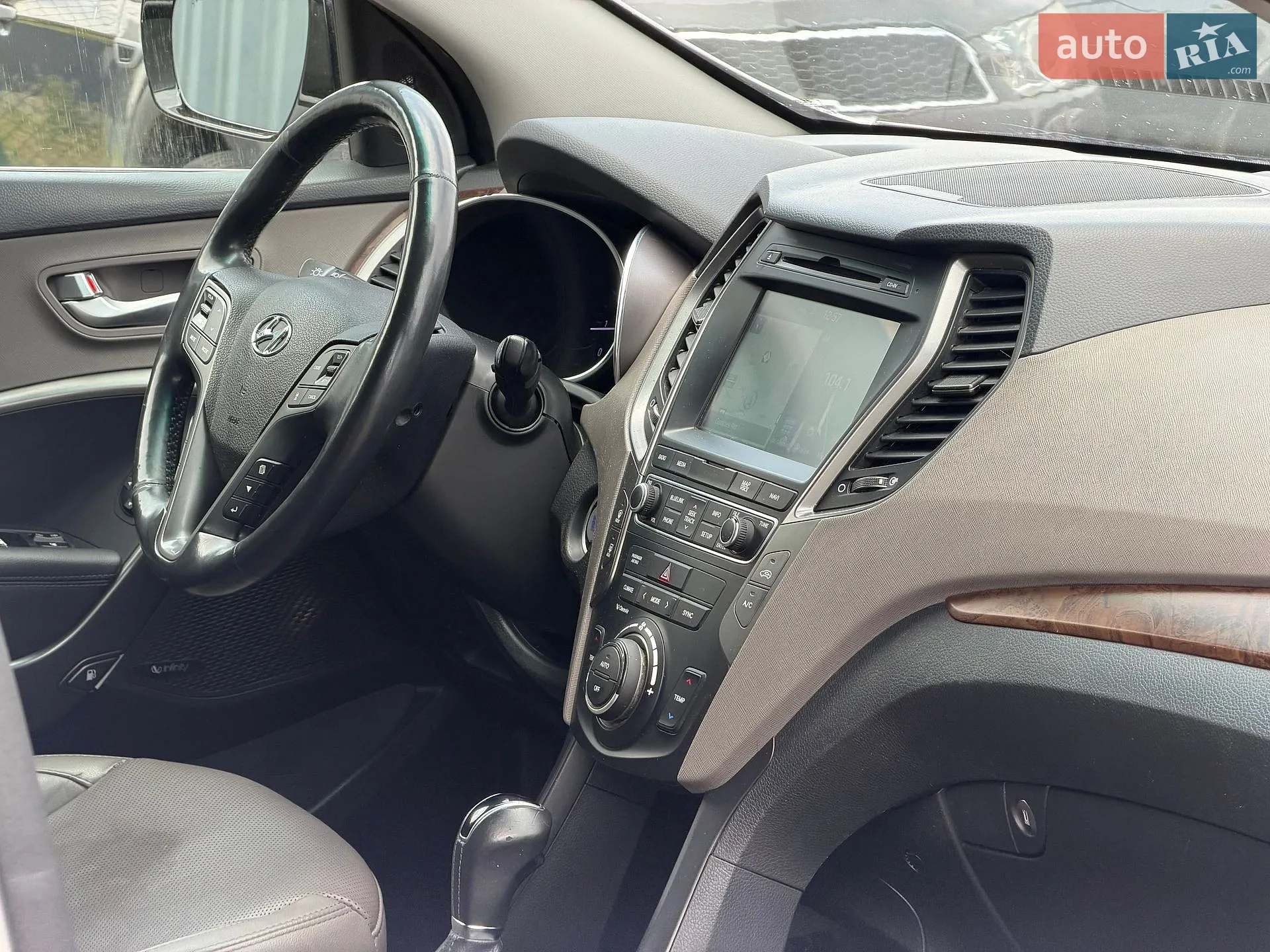 2018 Hyundai Santa Fe - мініатюра 44