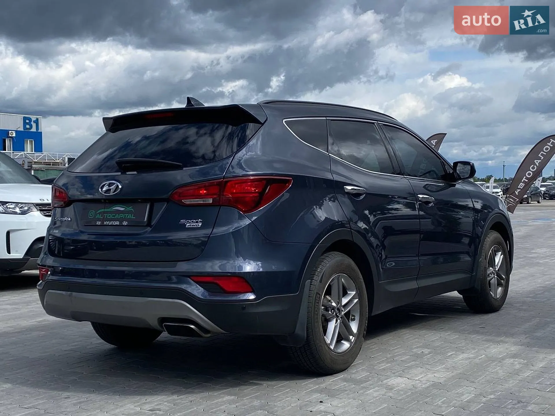 2016 Hyundai Santa Fe - мініатюра 14