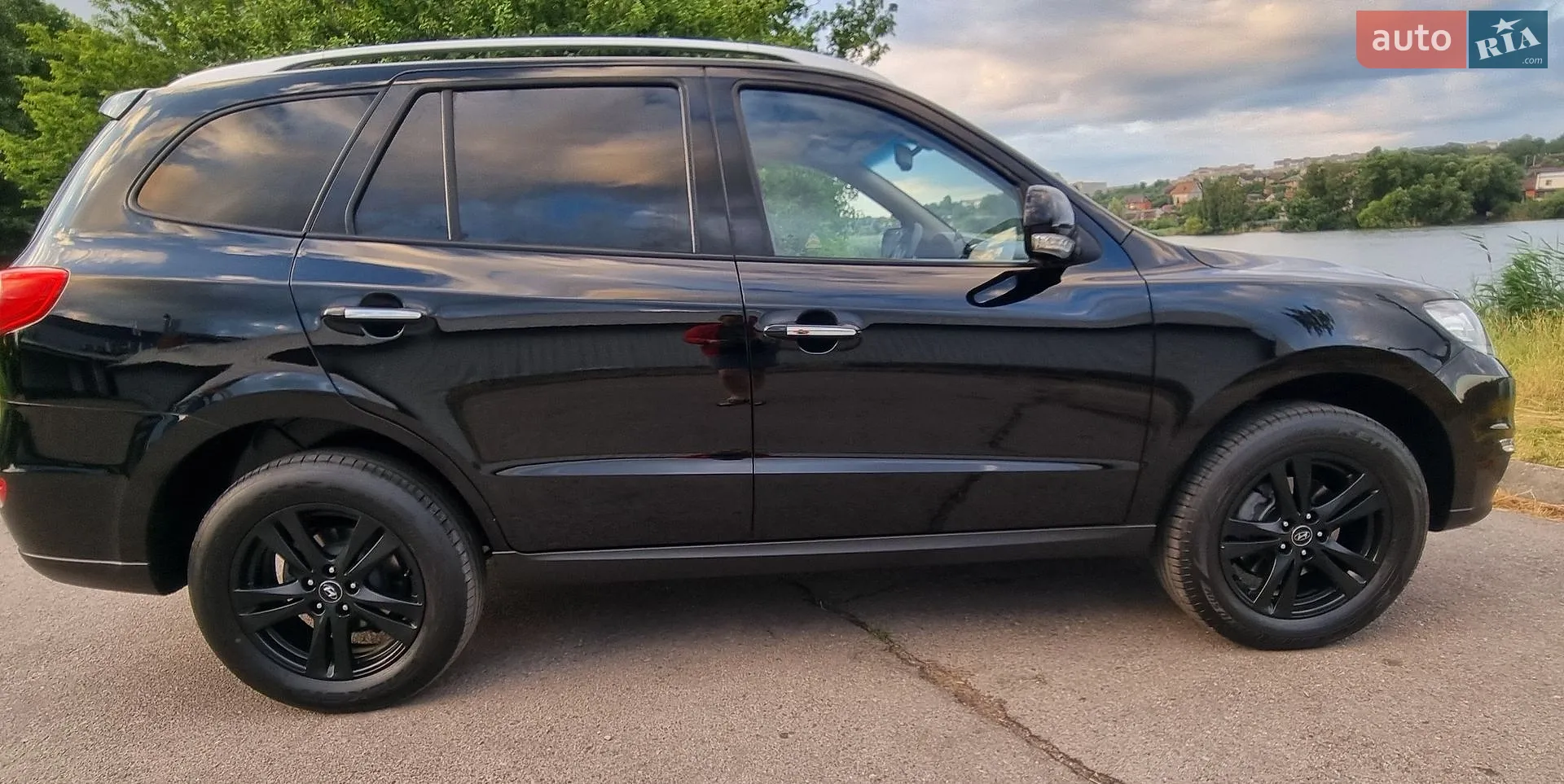 2011 Hyundai Santa Fe - мініатюра 21