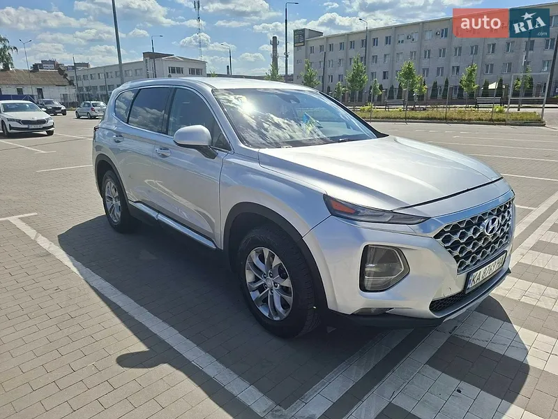 Hyundai Santa FE