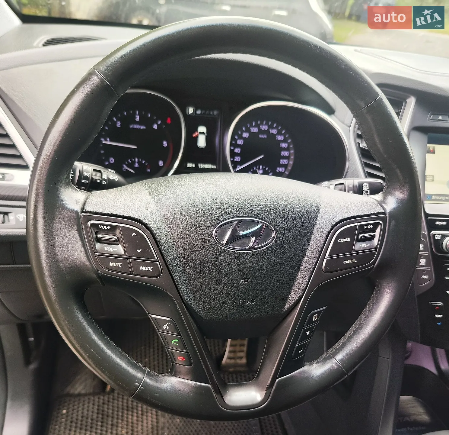 2016 Hyundai Santa Fe - мініатюра 22
