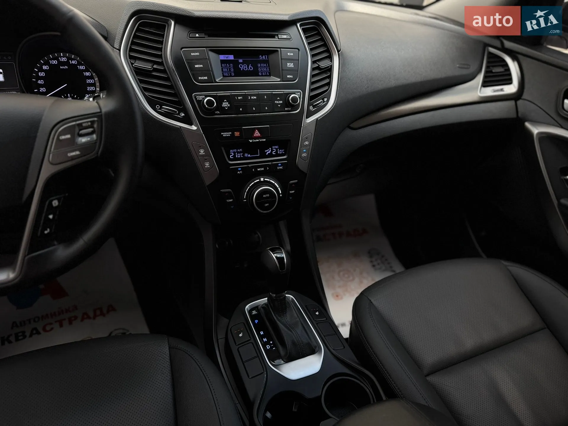 2016 Hyundai Santa Fe - мініатюра 6