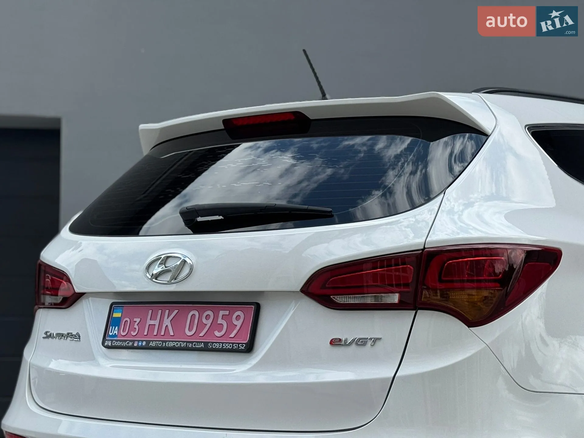2016 Hyundai Santa Fe - мініатюра 28
