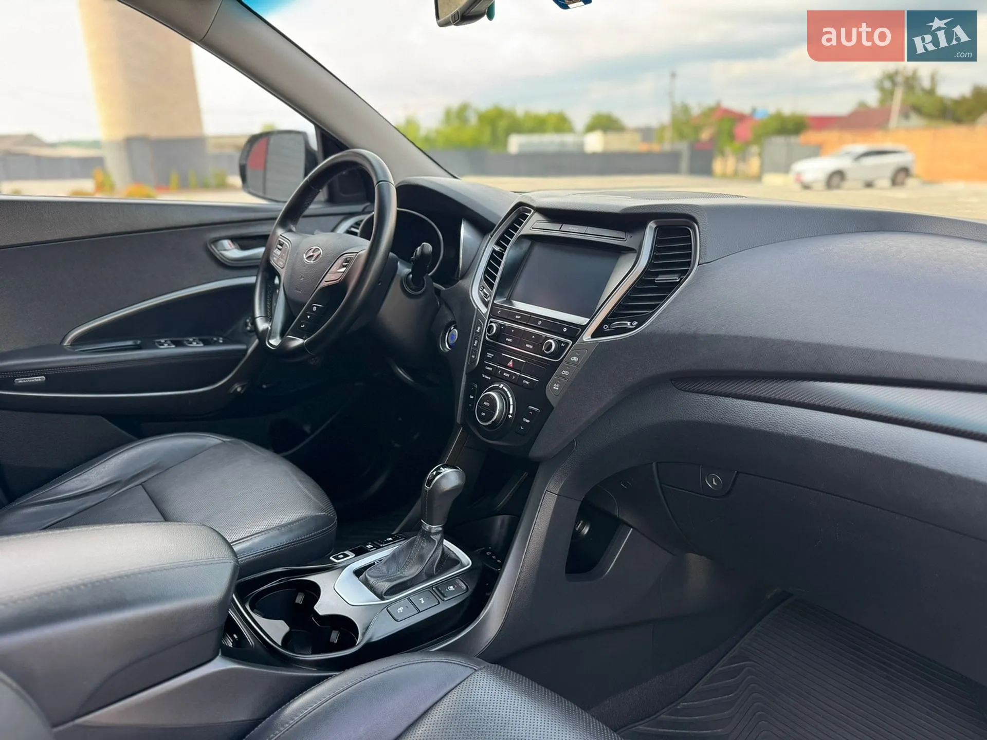 2015 Hyundai Santa Fe - мініатюра 28