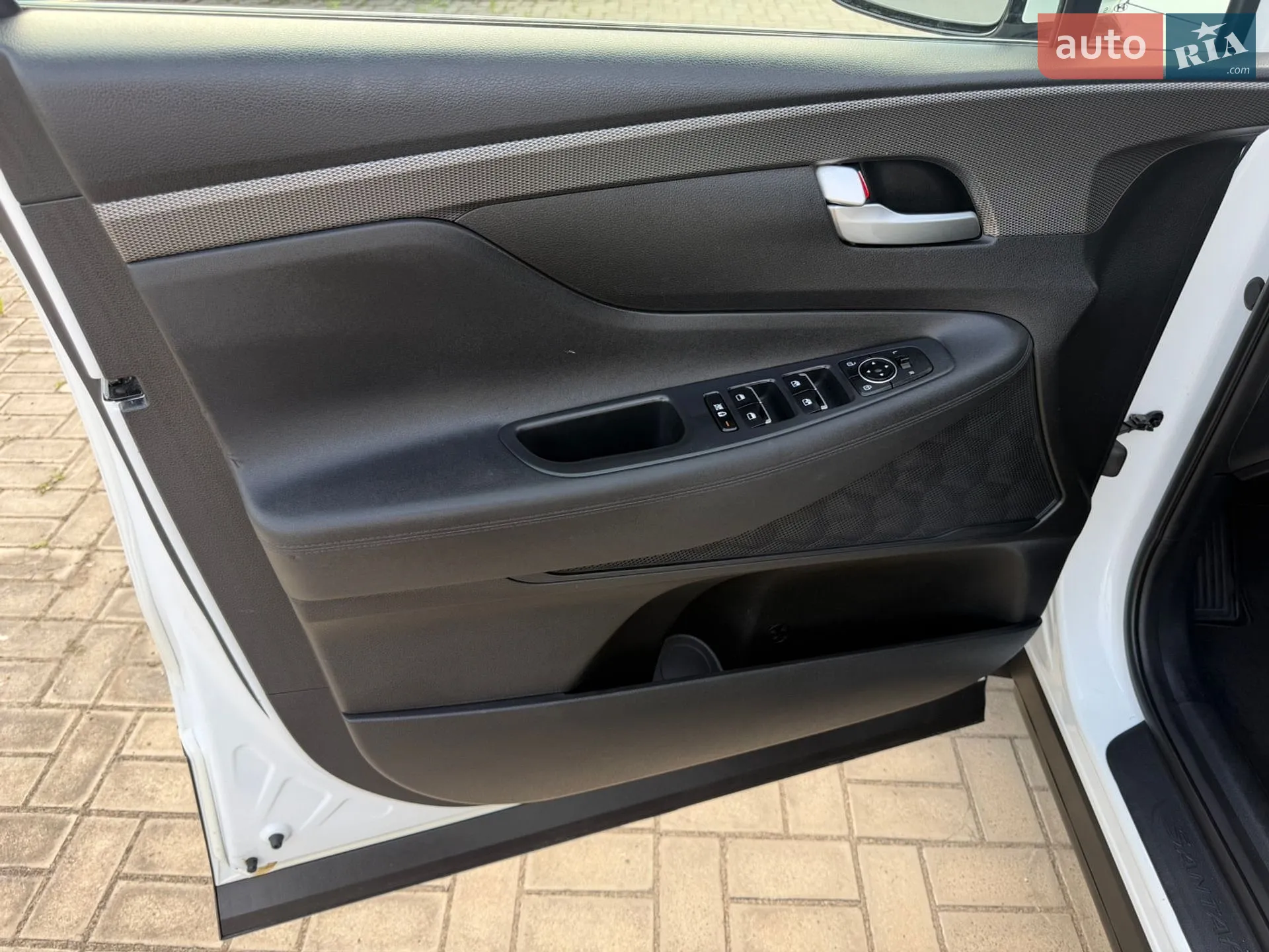 2019 Hyundai Santa Fe - мініатюра 41