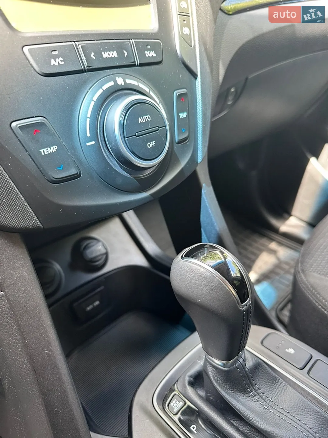 2014 Hyundai Santa Fe - мініатюра 13
