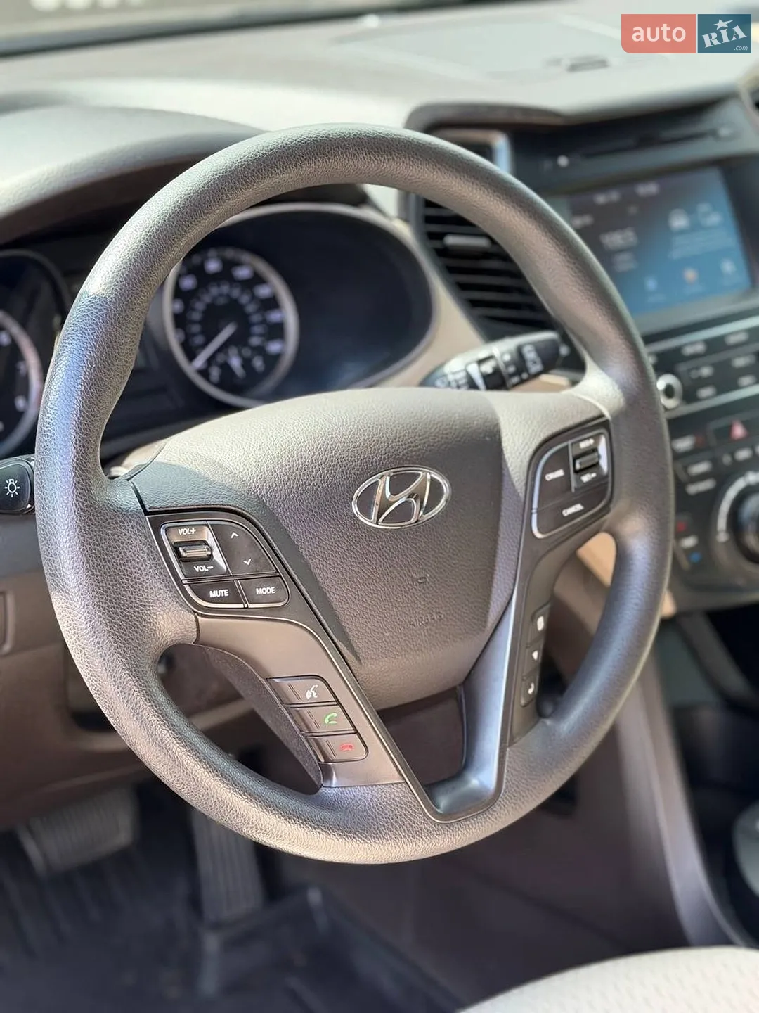 2016 Hyundai Santa Fe - мініатюра 12