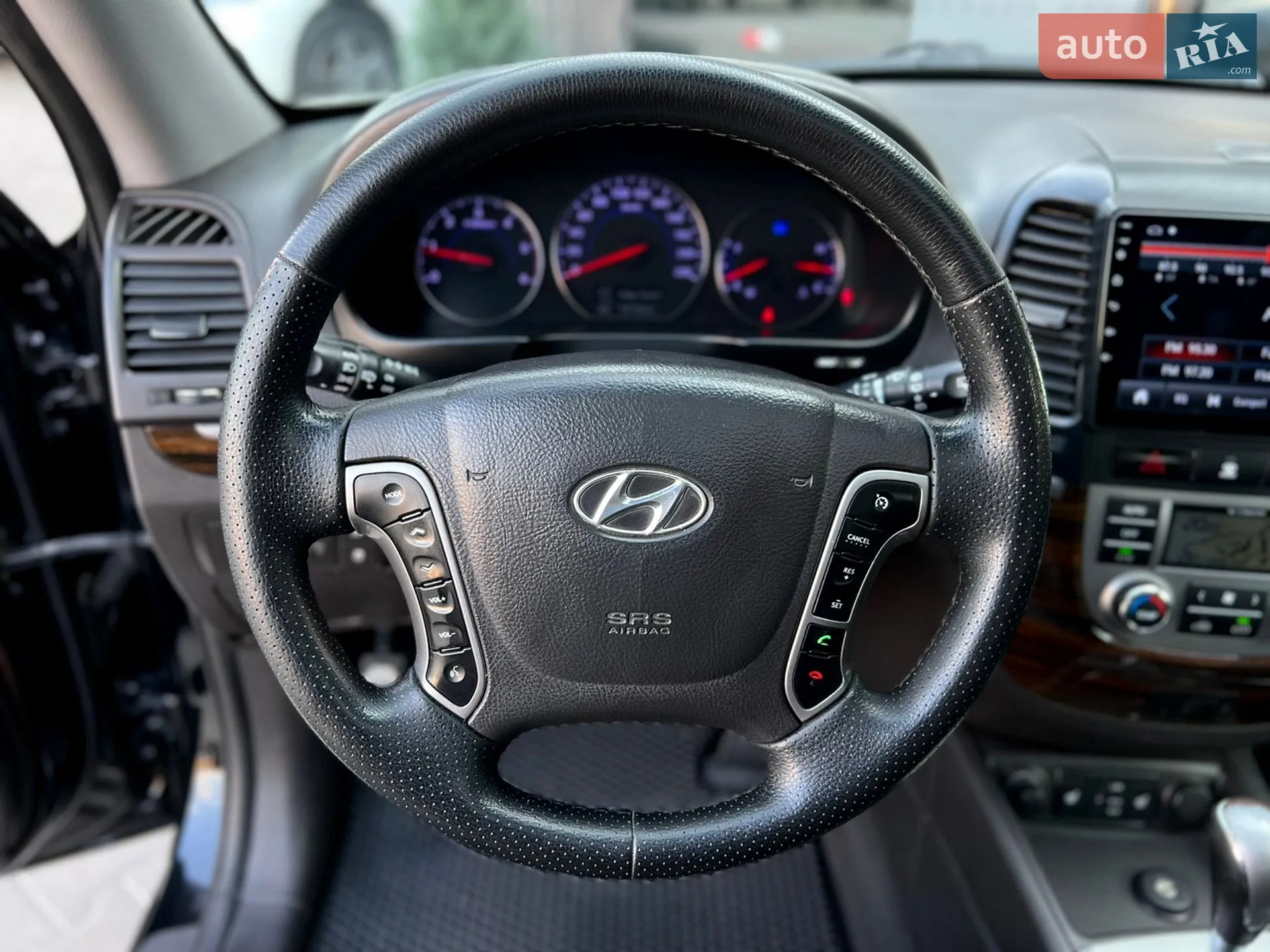2012 Hyundai Santa Fe - мініатюра 30