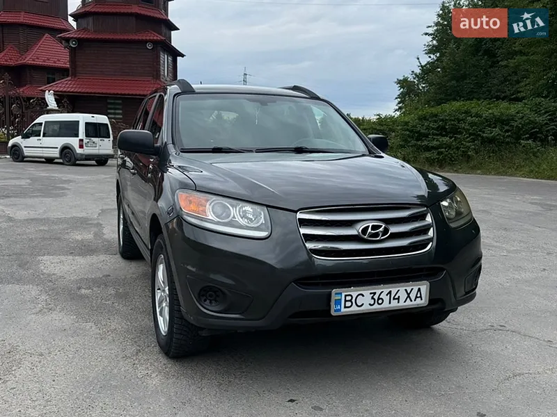 Hyundai Santa FE