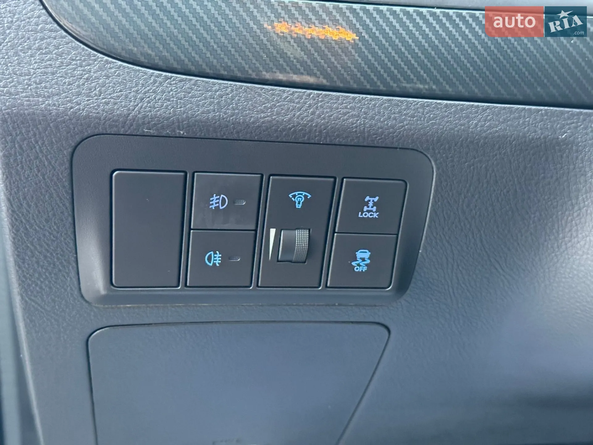 2011 Hyundai Santa Fe - мініатюра 16