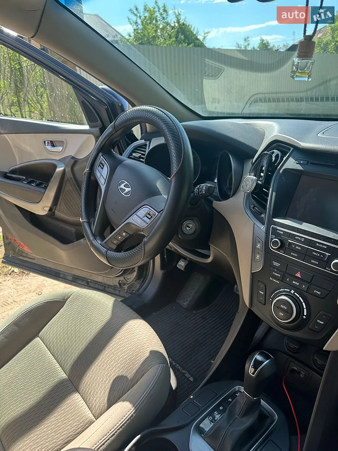 2016 Hyundai Santa Fe - мініатюра 28