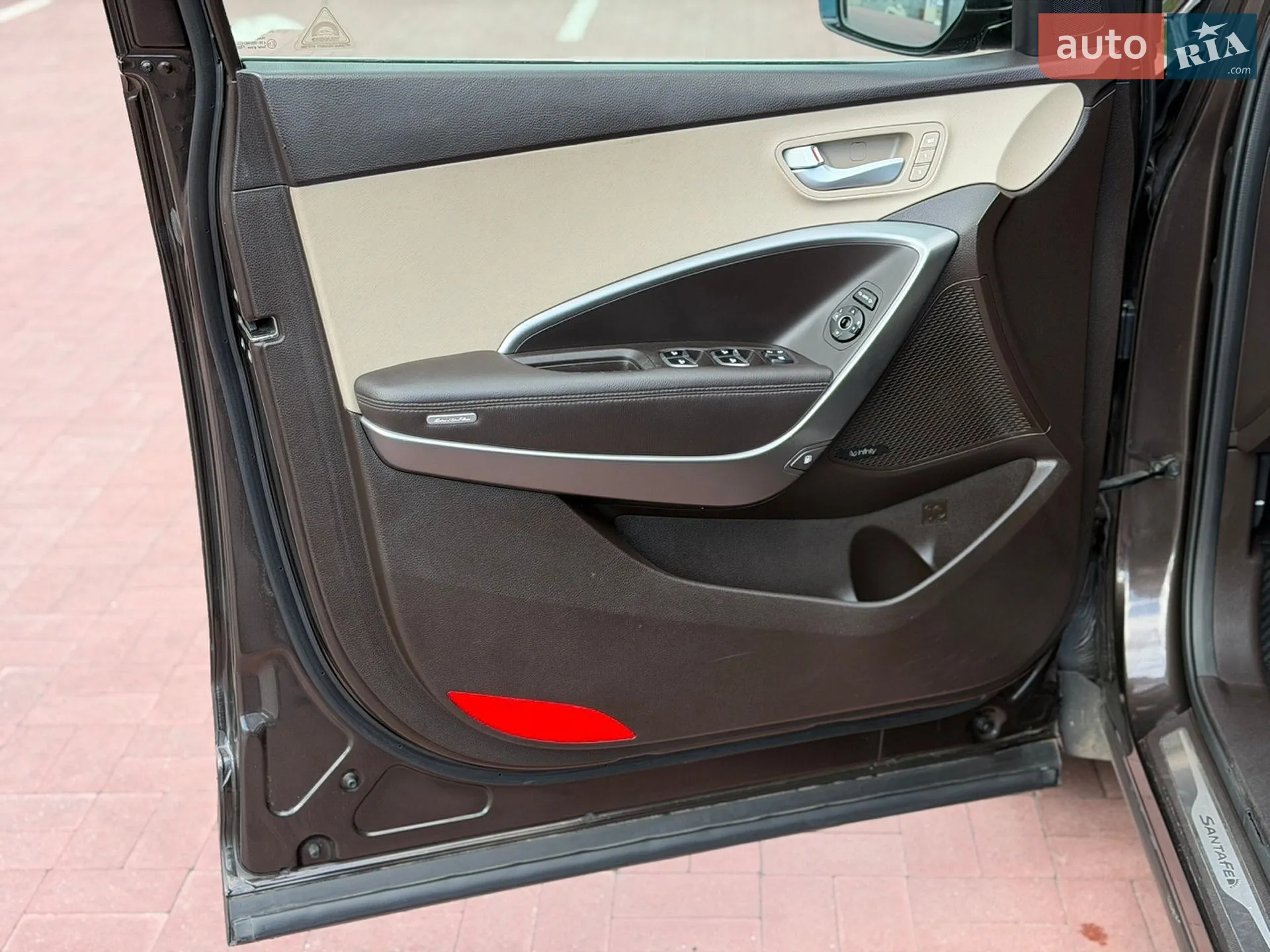 2016 Hyundai Santa Fe - мініатюра 19