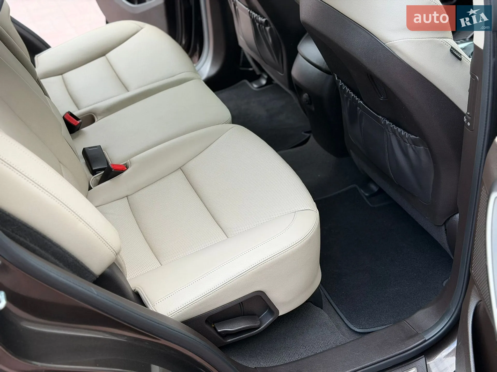 2016 Hyundai Santa Fe - мініатюра 42