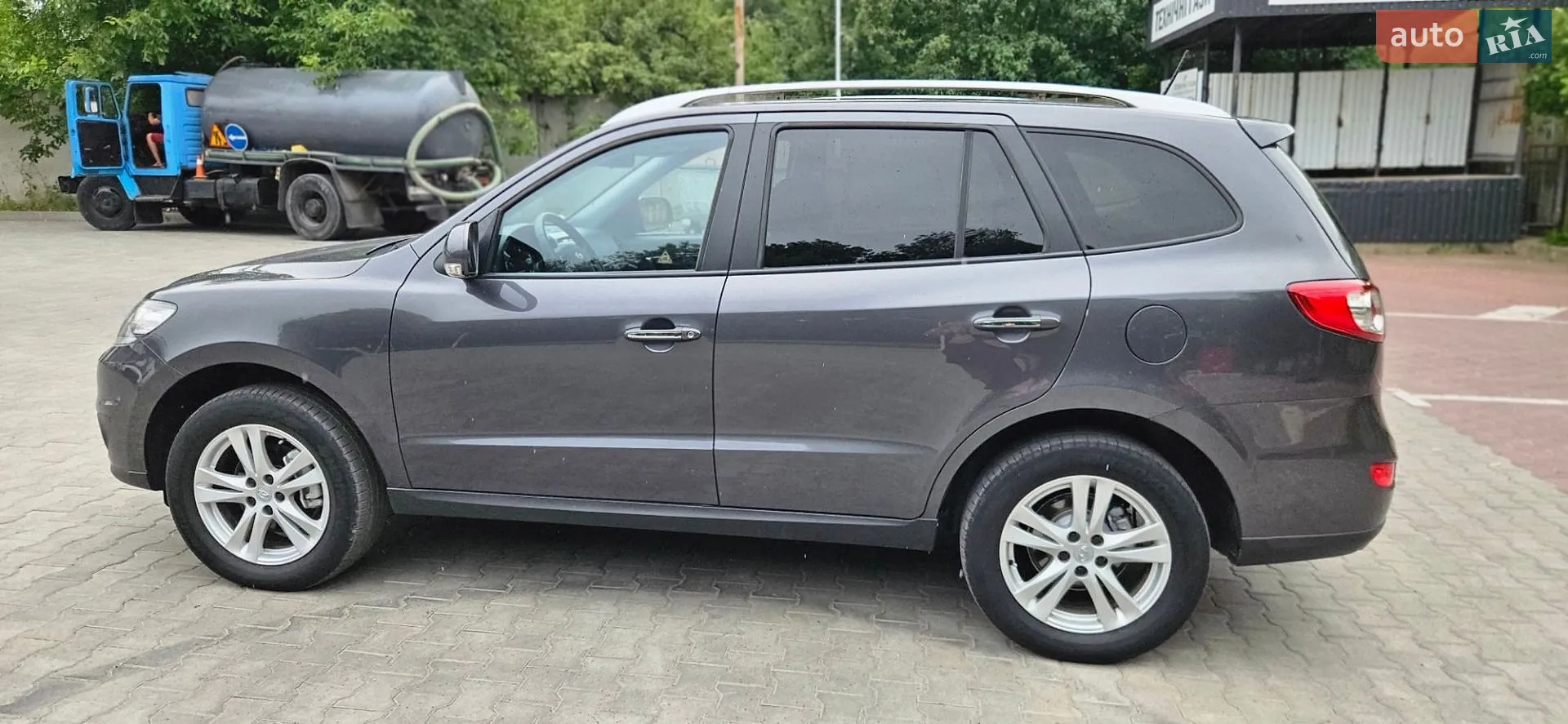 2011 Hyundai Santa Fe - мініатюра 37