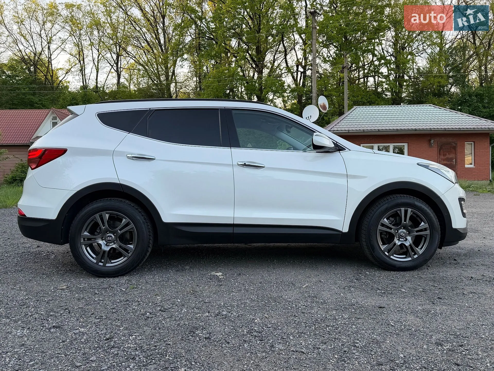 2014 Hyundai Santa Fe - мініатюра 11