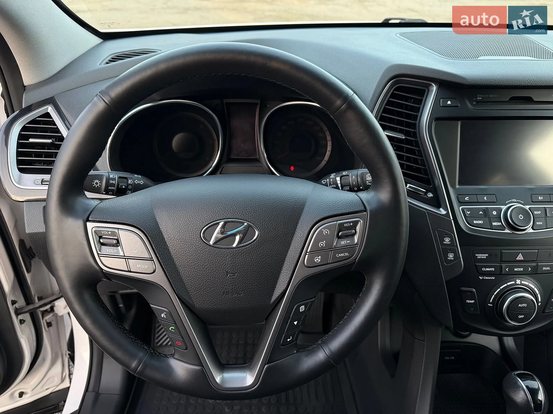 2014 Hyundai Santa Fe - мініатюра 36