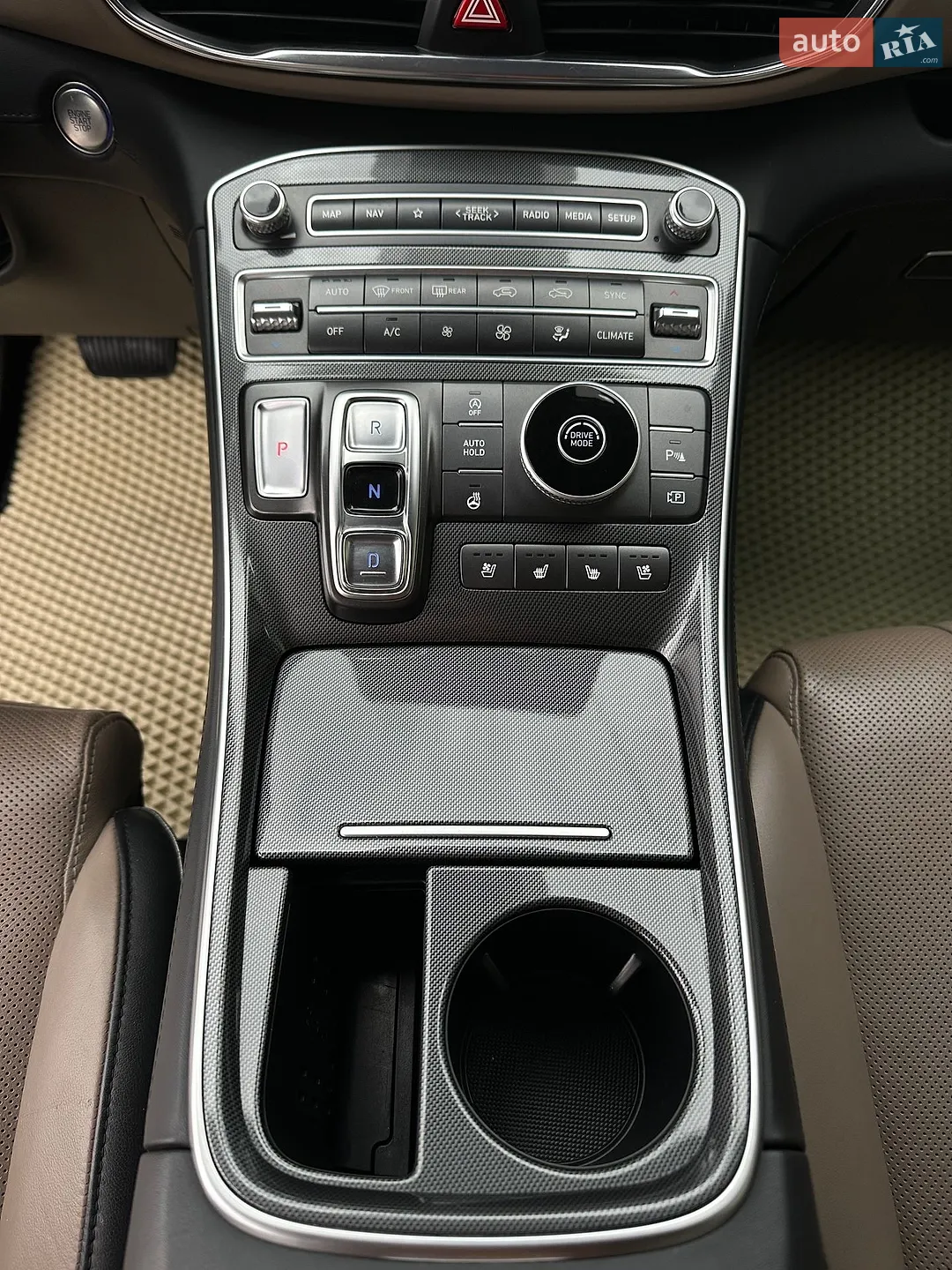 2020 Hyundai Santa Fe - мініатюра 15