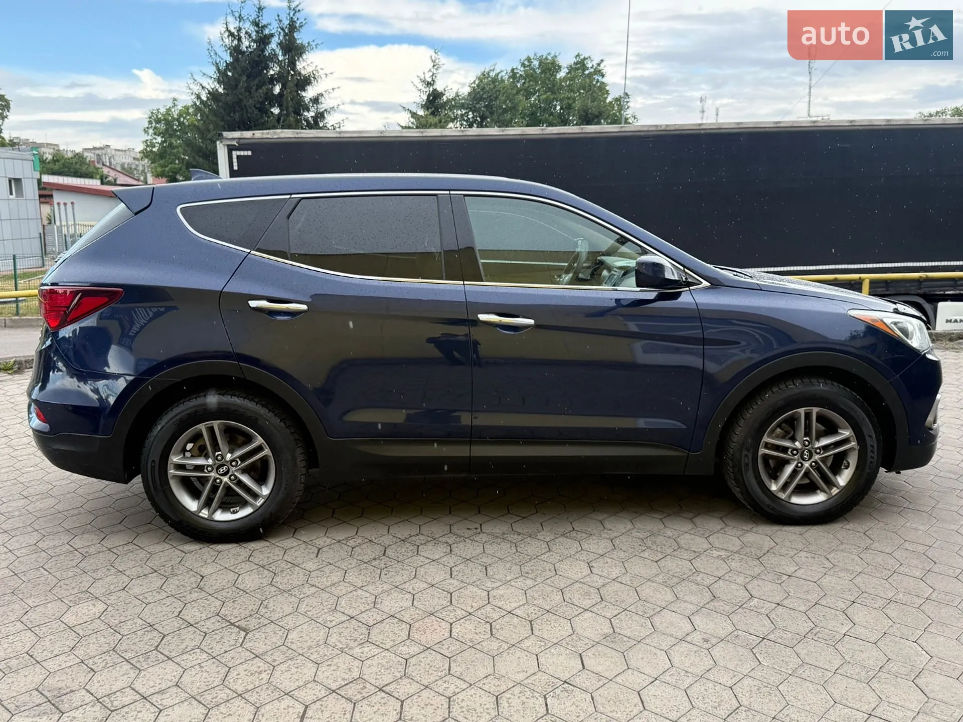 2016 Hyundai Santa Fe - мініатюра 12