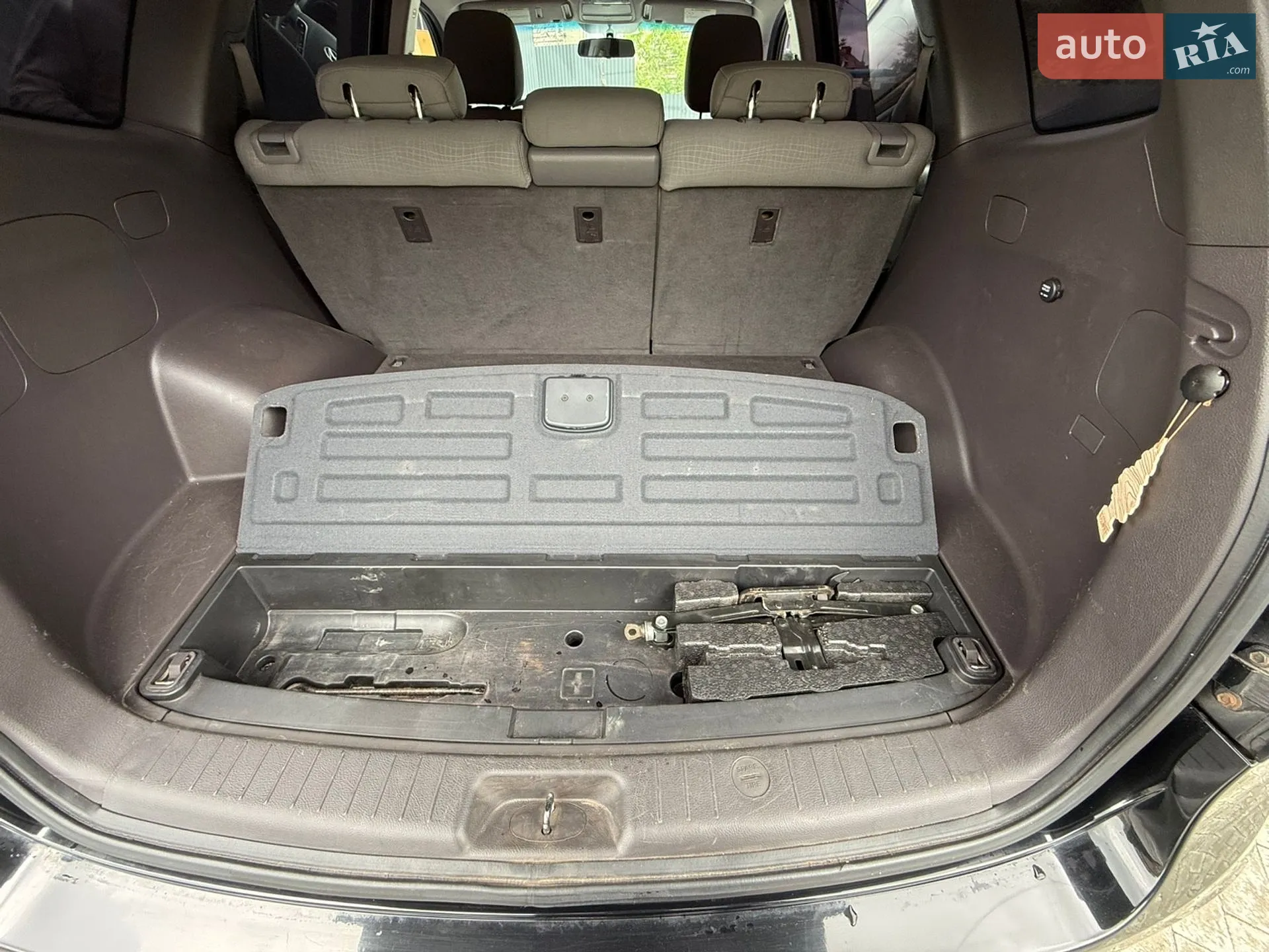 2010 Hyundai Santa Fe - мініатюра 36