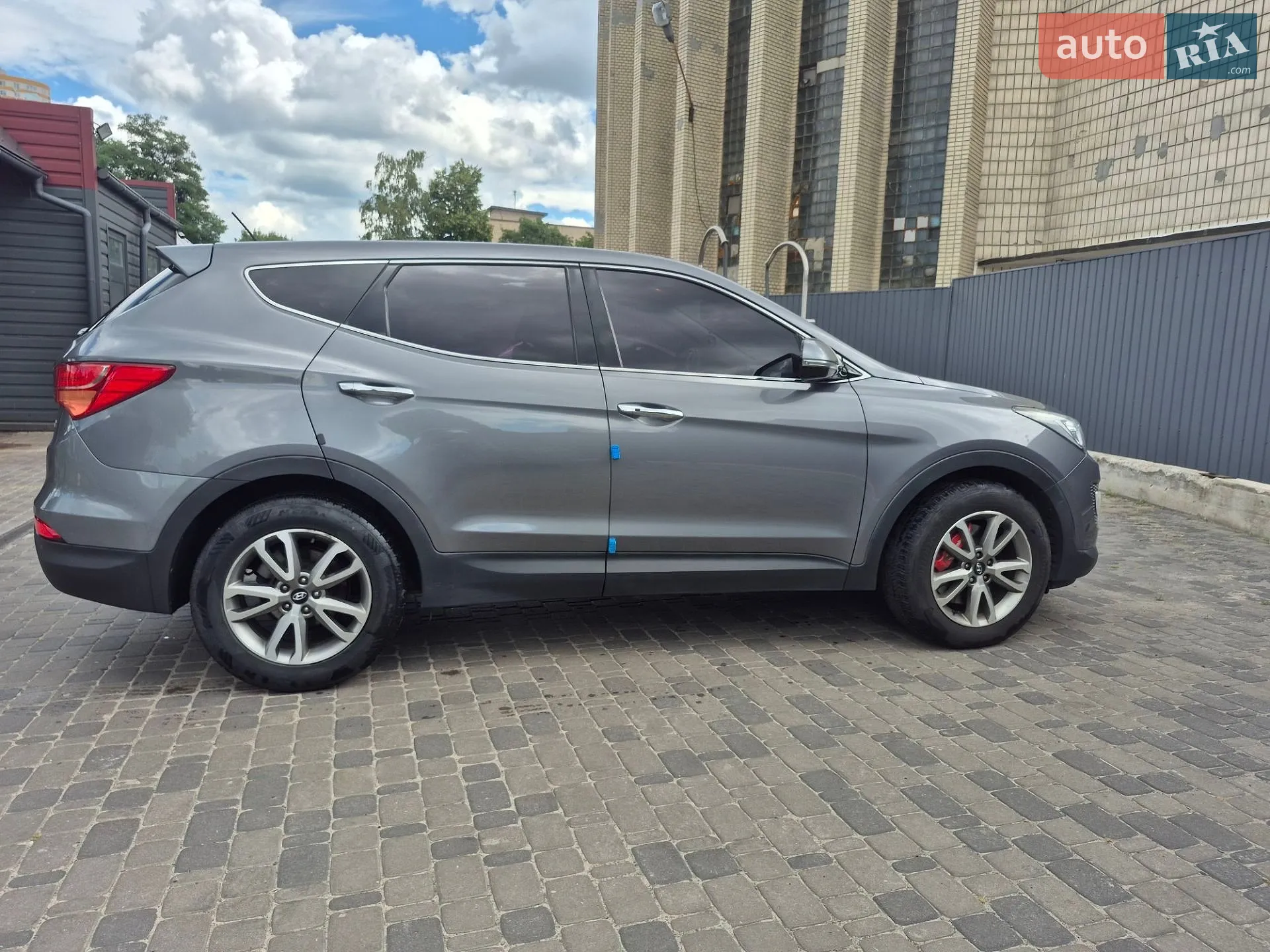 2014 Hyundai Santa Fe - мініатюра 18