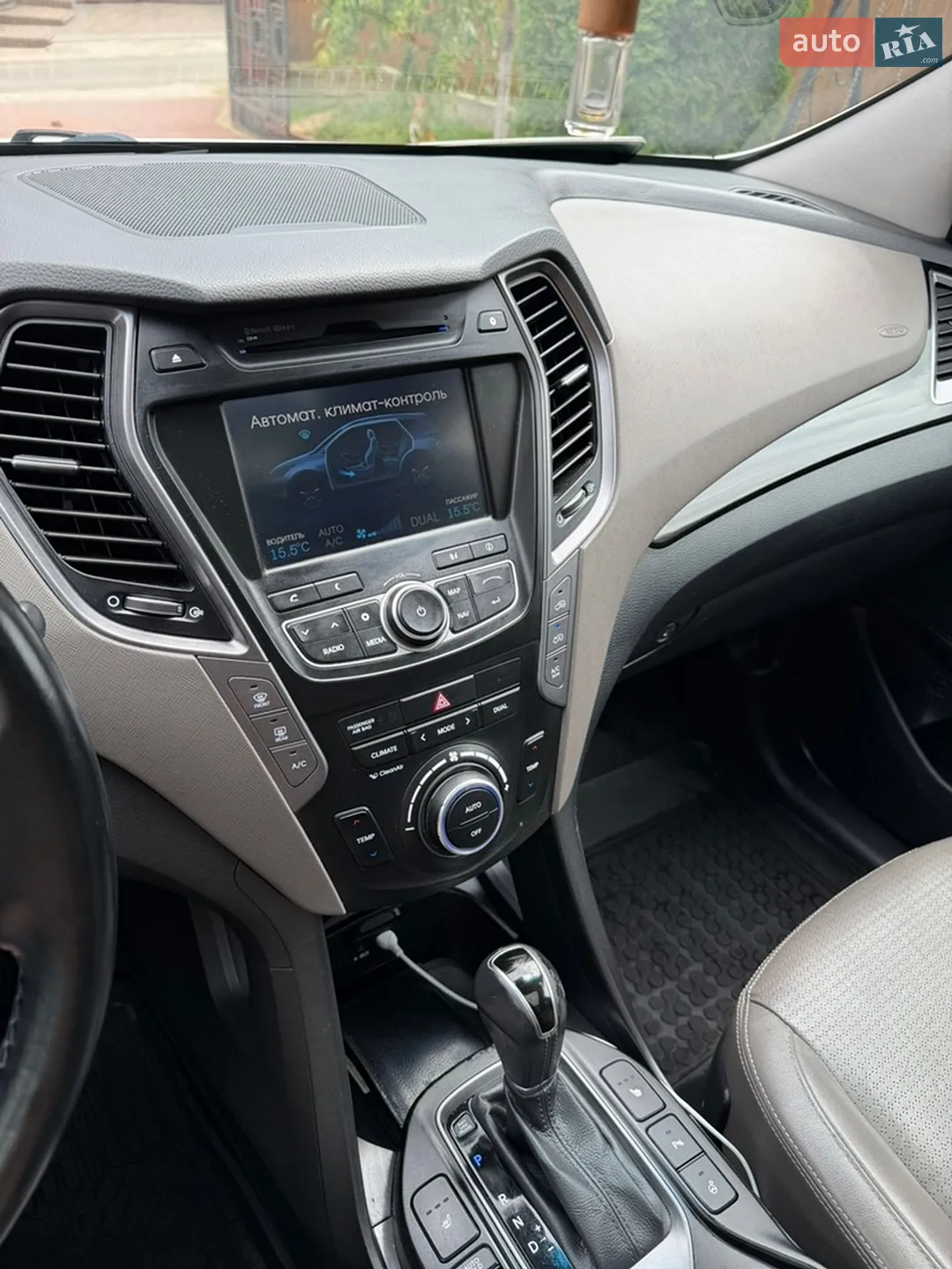 2014 Hyundai Santa Fe - мініатюра 19