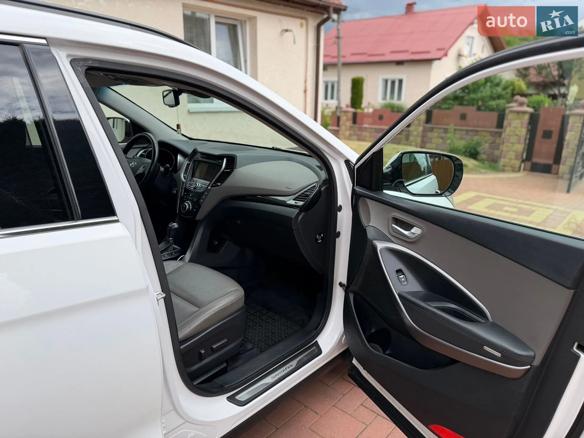 2014 Hyundai Santa Fe - мініатюра 23