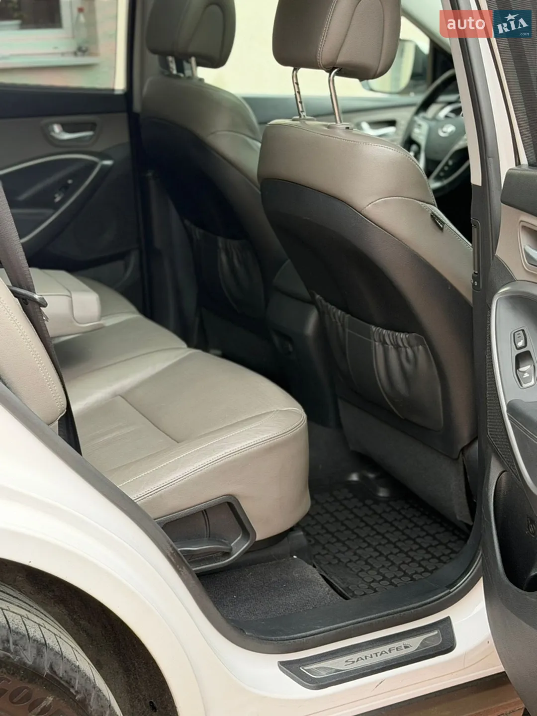 2014 Hyundai Santa Fe - мініатюра 27