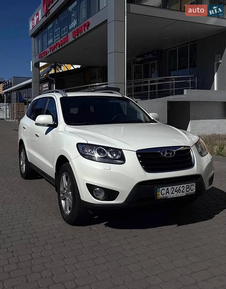 2010 Hyundai Santa Fe - мініатюра 26