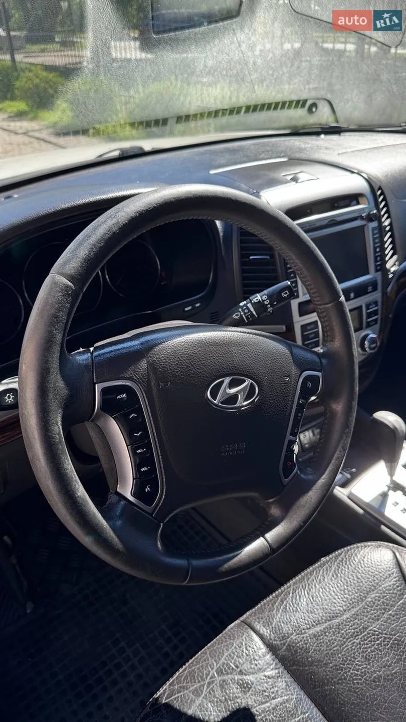 2011 Hyundai Santa Fe - мініатюра 33