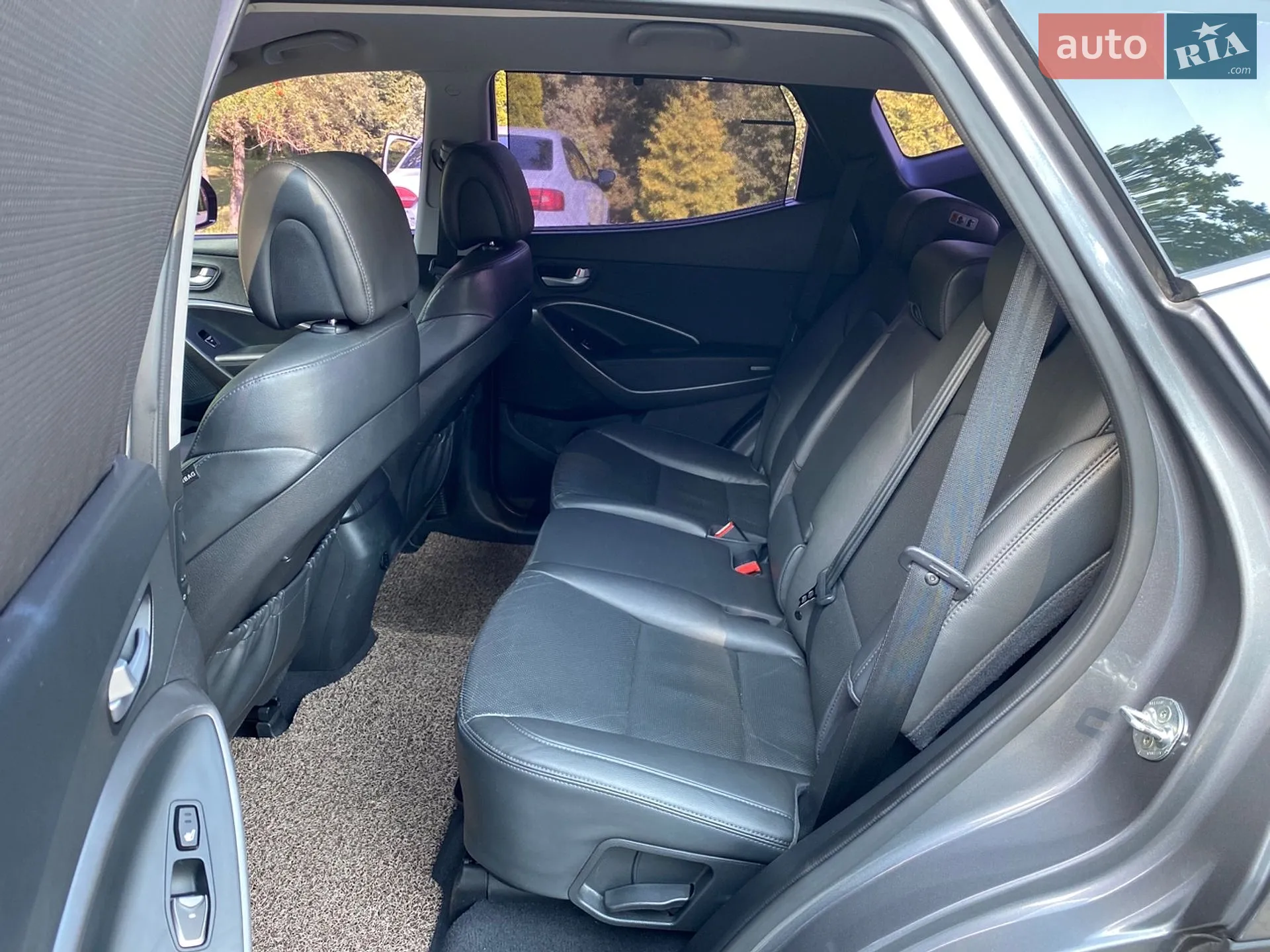 2015 Hyundai Santa Fe - мініатюра 32