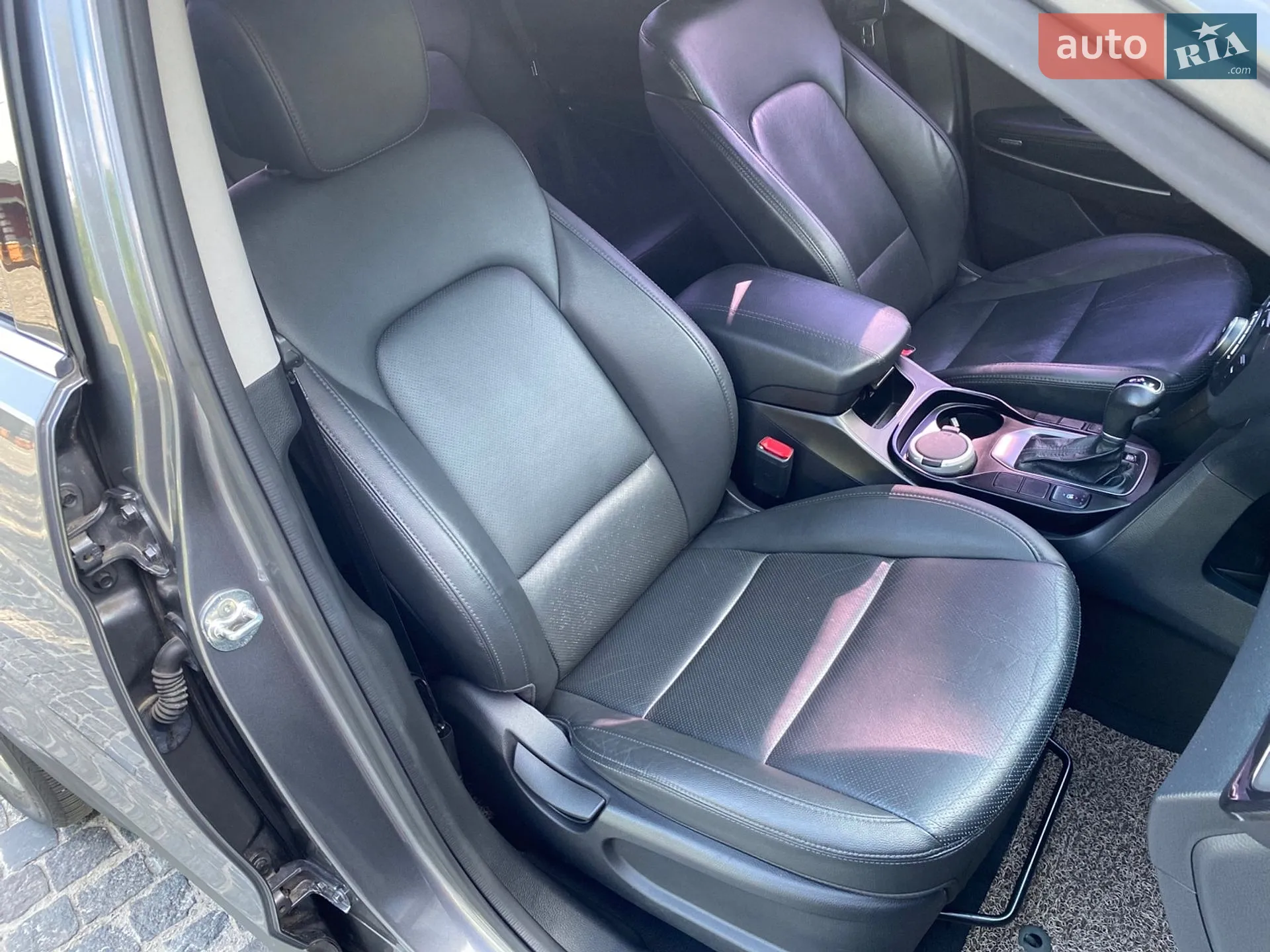 2015 Hyundai Santa Fe - мініатюра 36