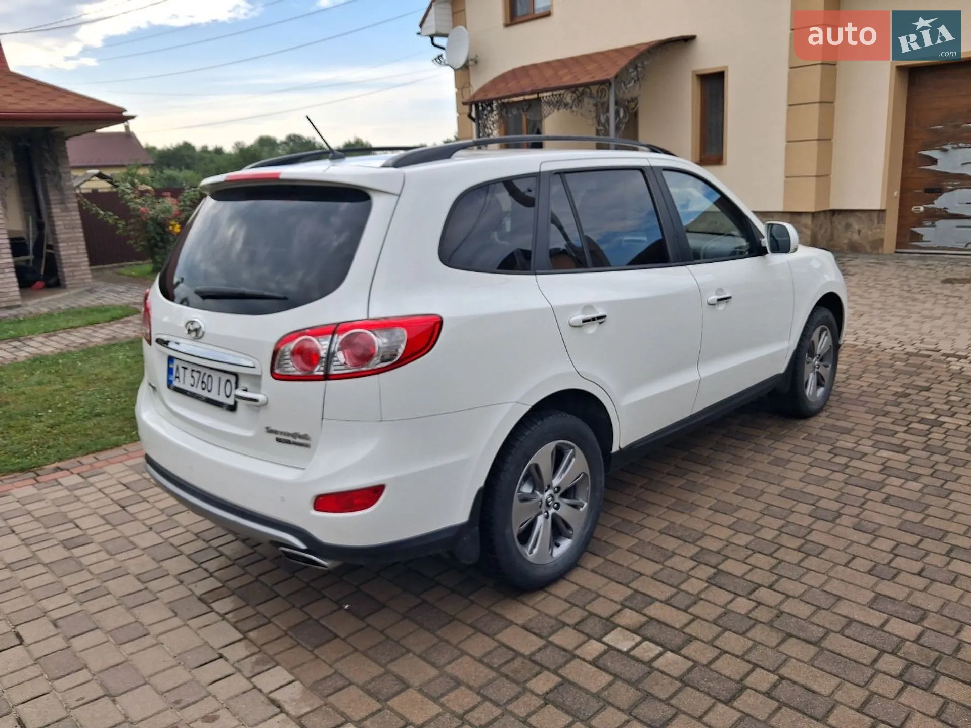 2012 Hyundai Santa Fe - мініатюра 12