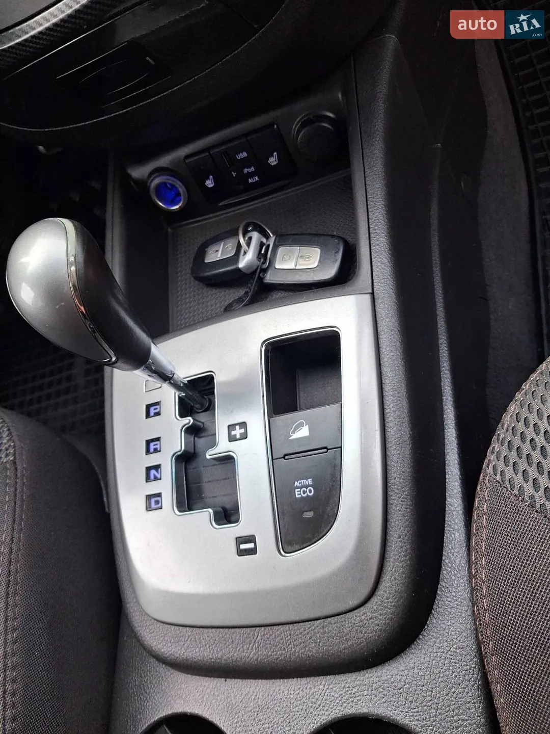 2012 Hyundai Santa Fe - мініатюра 24