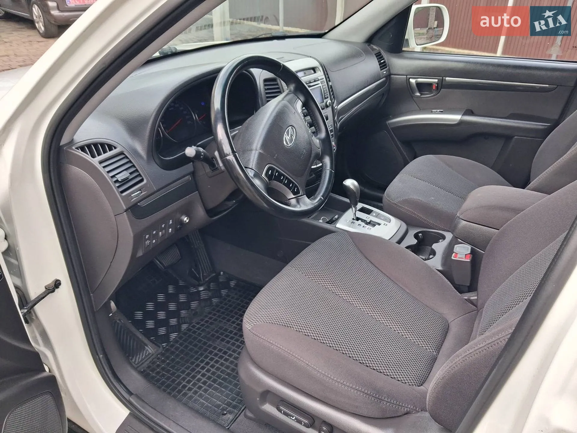 2012 Hyundai Santa Fe - мініатюра 31