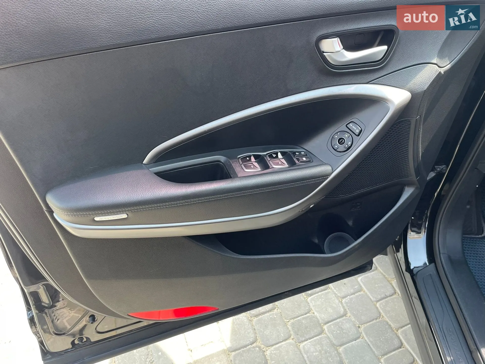 2015 Hyundai Santa Fe - мініатюра 28
