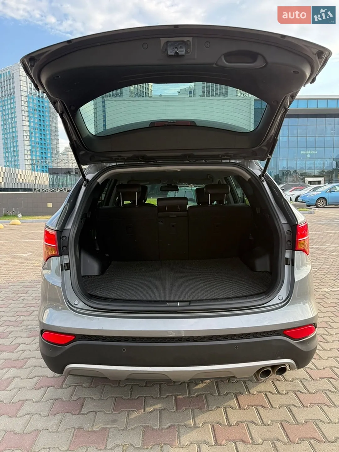 2012 Hyundai Santa Fe - мініатюра 9