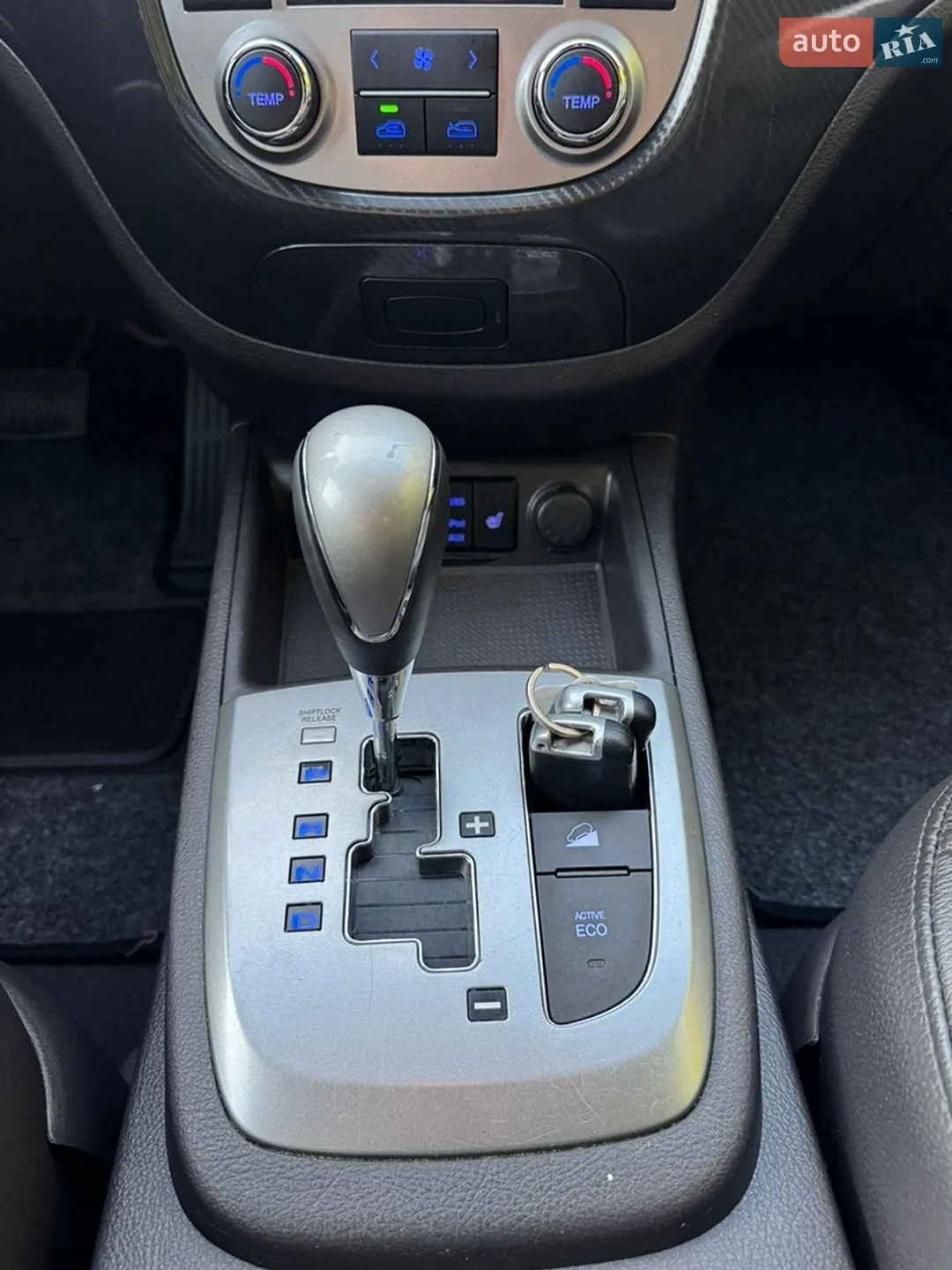 2012 Hyundai Santa Fe - мініатюра 72