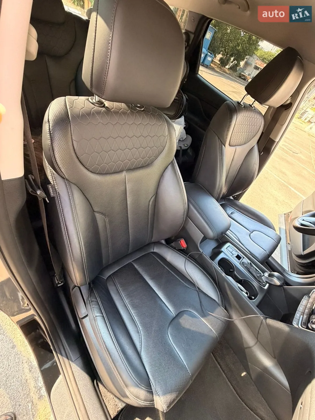 2019 Hyundai Santa Fe - мініатюра 20