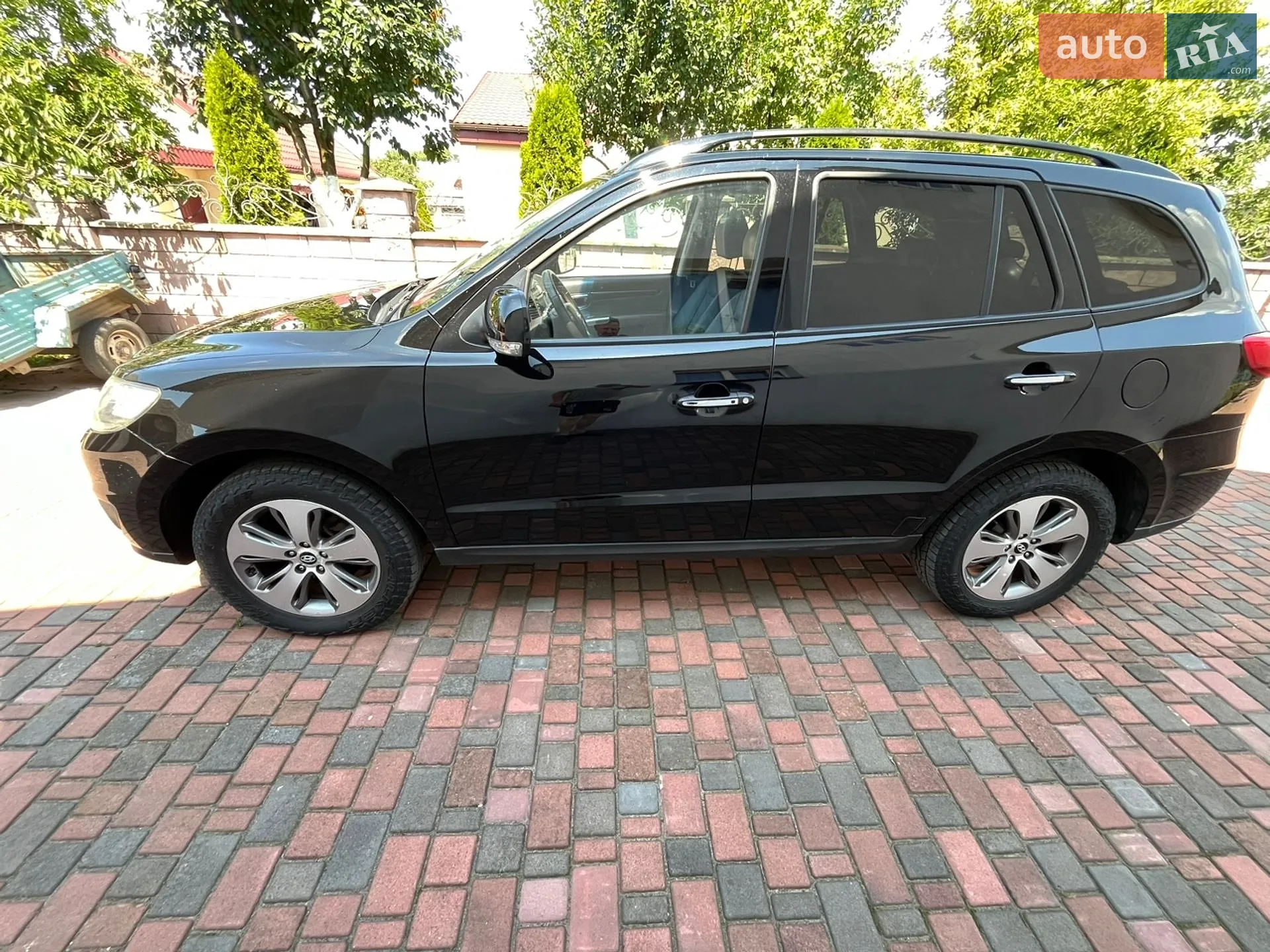 2011 Hyundai Santa Fe - мініатюра 28