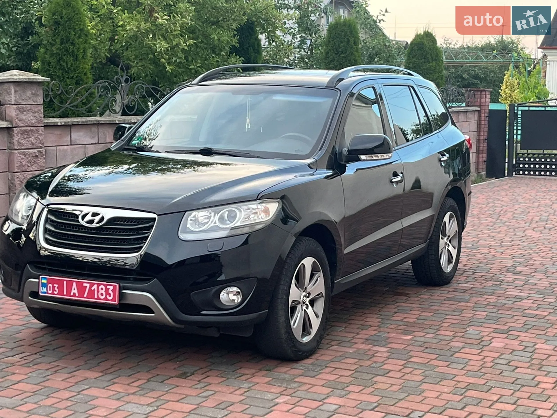 2011 Hyundai Santa Fe - мініатюра 31