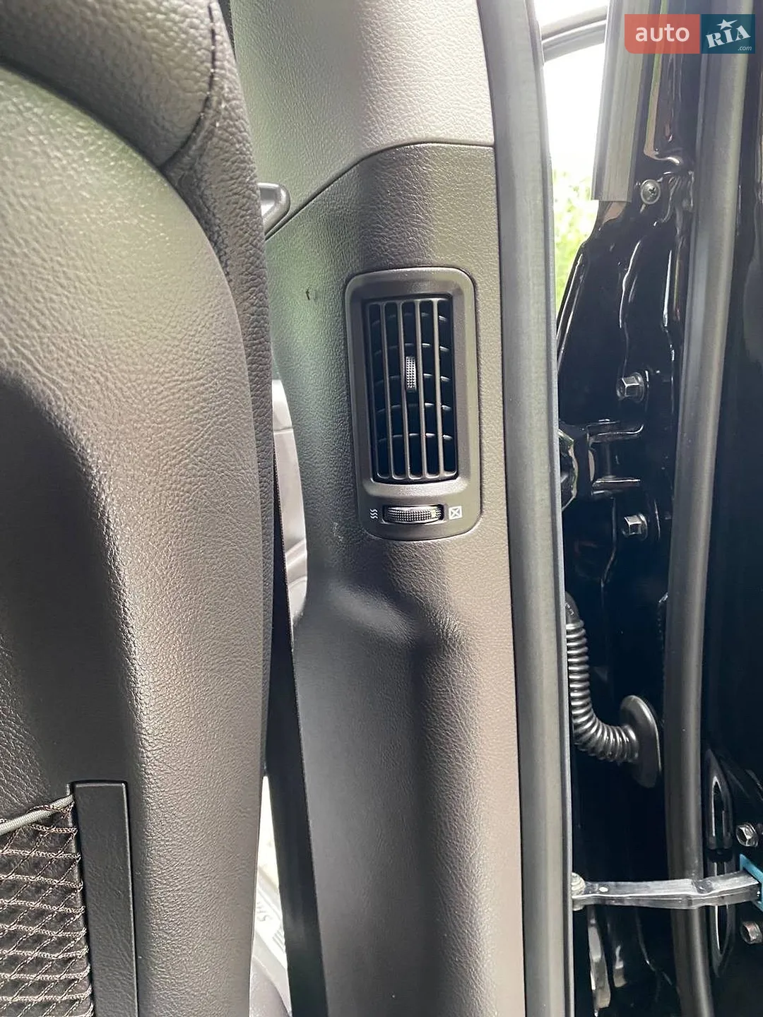 2011 Hyundai Santa Fe - мініатюра 158