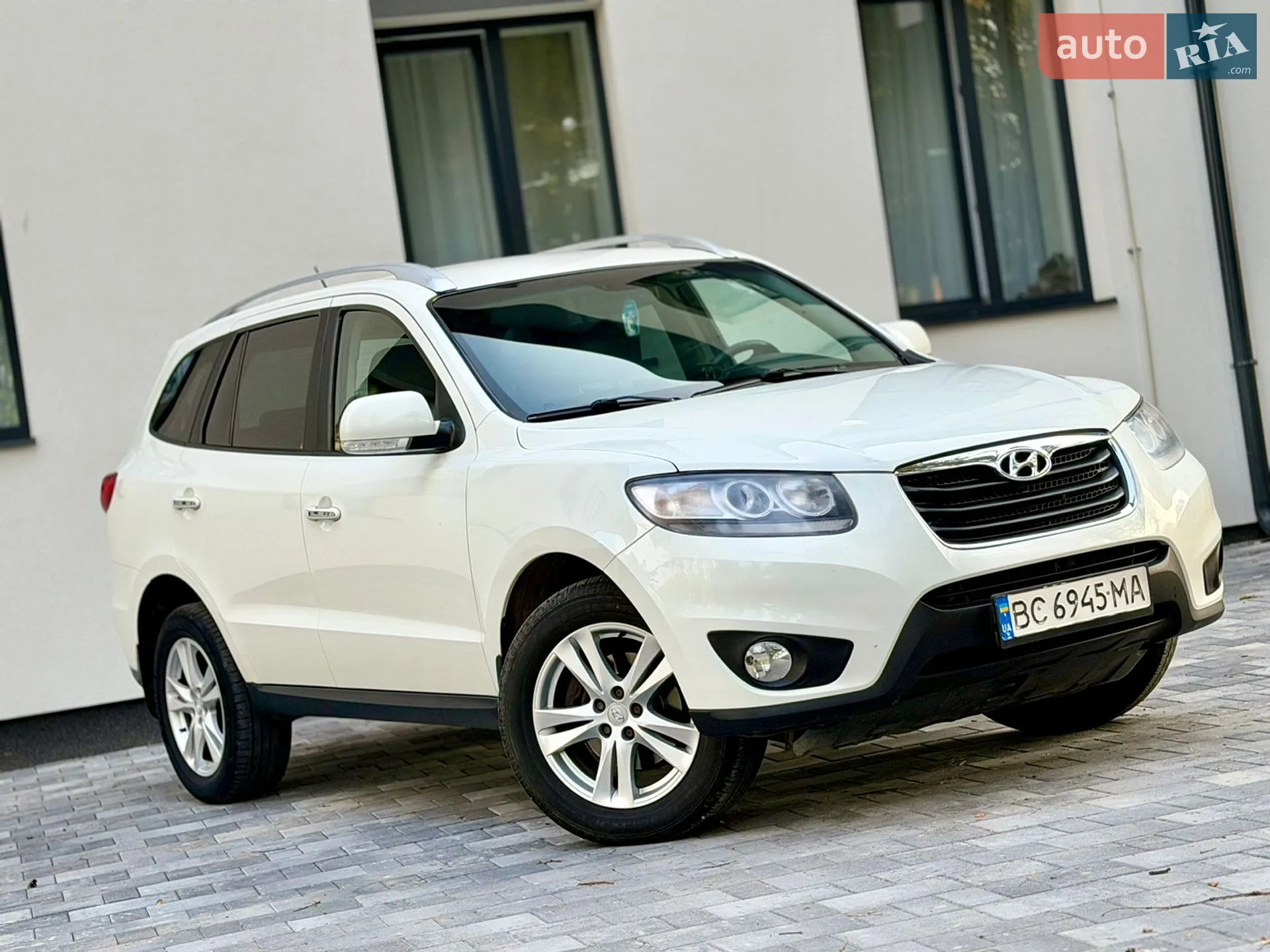2010 Hyundai Santa Fe - мініатюра 2