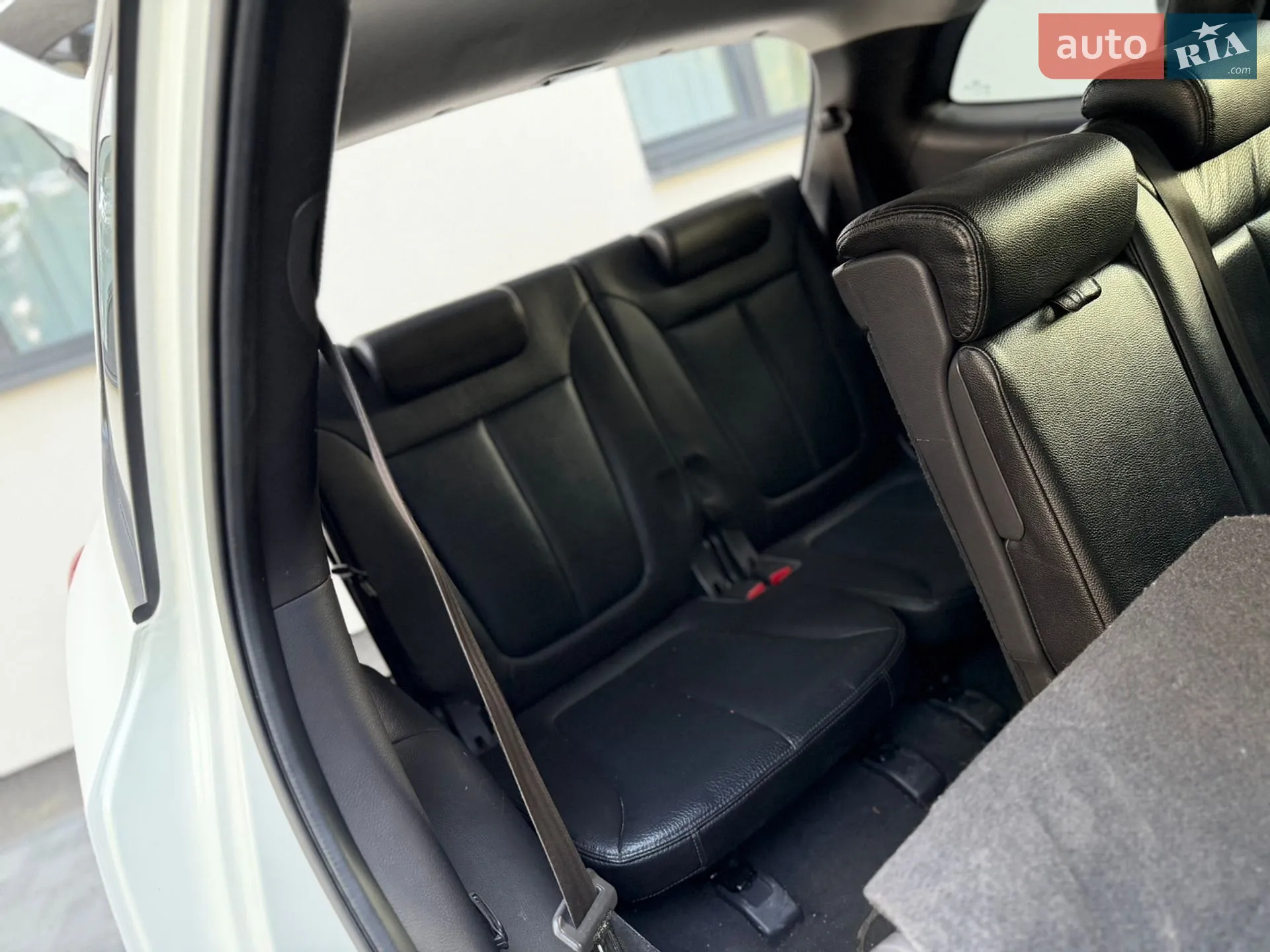 2010 Hyundai Santa Fe - мініатюра 111