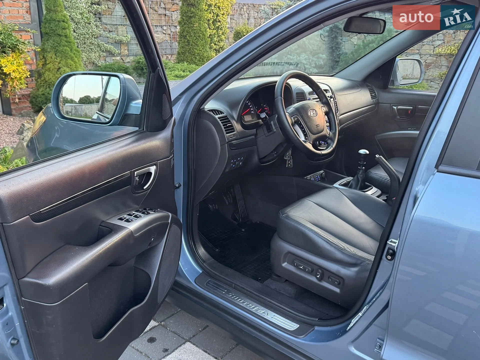 2010 Hyundai Santa Fe - мініатюра 36